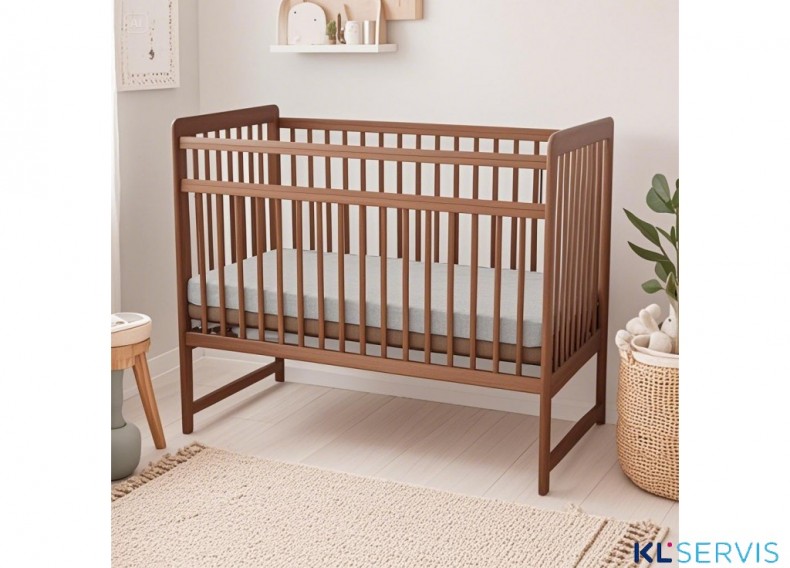 Кроватка колесо-качалка полностью из натурального дерева Bambini 03