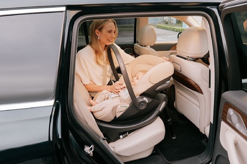 Автокресло Cybex Cloud G3 i-Size (0-13 кг)