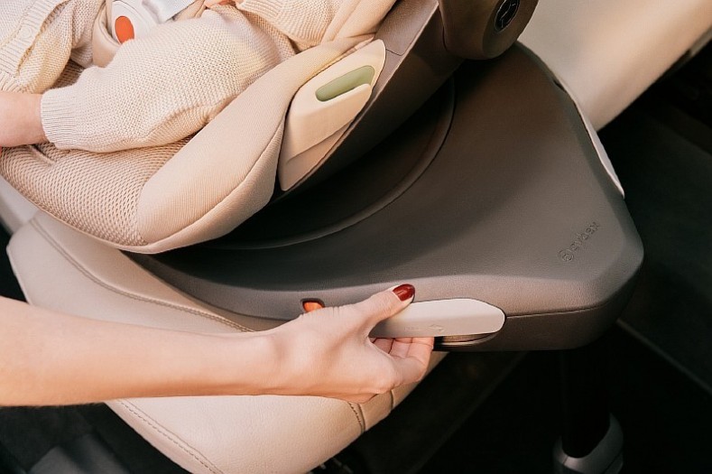 Автокресло Cybex Cloud G3 i-Size (0-13 кг)