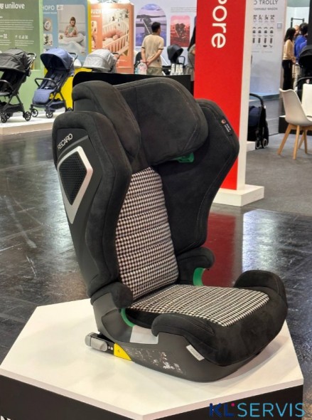 Автокресло Recaro Axion 1 (15-36 кг)